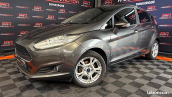  Voir détails -Ford Fiesta titanium 1.5 tdci 75 cv garantie 6 mois à Cappelle-la-Grande (59)