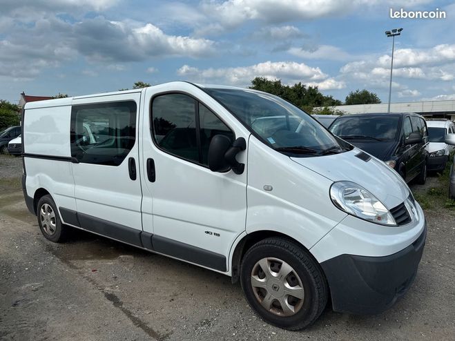 Renault Trafic 2.0 DCI 115cv L2H1 Rallong 1ere Main du Blanc de 2012