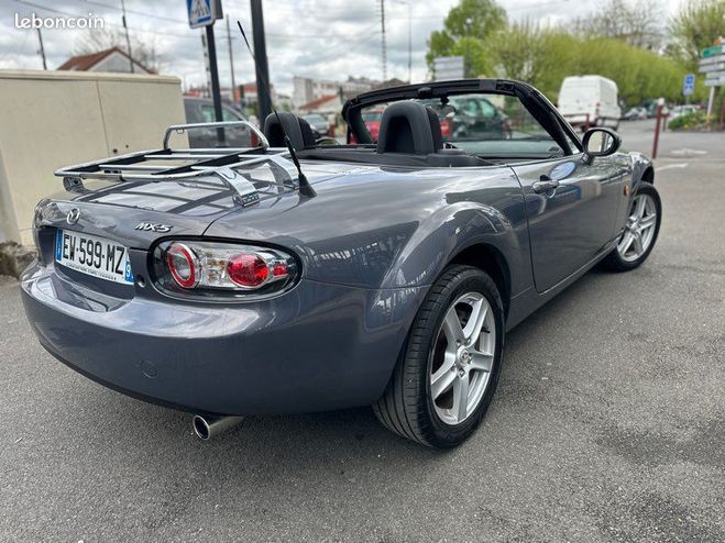 Mazda MX5 5 mx5 1.8l 16v 126ch Gris de 2006