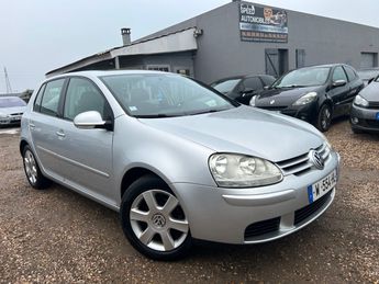  Voir détails -Volkswagen Golf V 1.9 TDI 105 GOAL à Uckange (57)