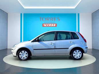  Voir détails -Ford Fiesta 1.3 fun 1 re main Franaise seulement 1 à Tours (37)