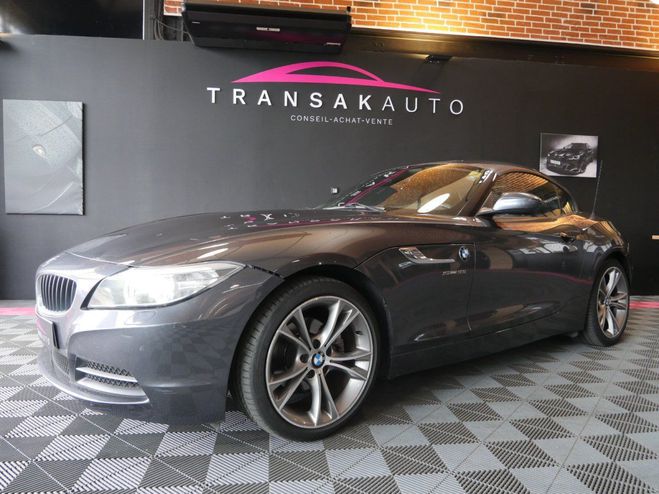 BMW Z4 ROADSTER E89 LCI sDrive 18i 156ch Pure D Gris de 2014