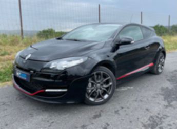  Voir détails -Renault Megane III COUPE 2.0T 265ch R.S à Donzenac (19)