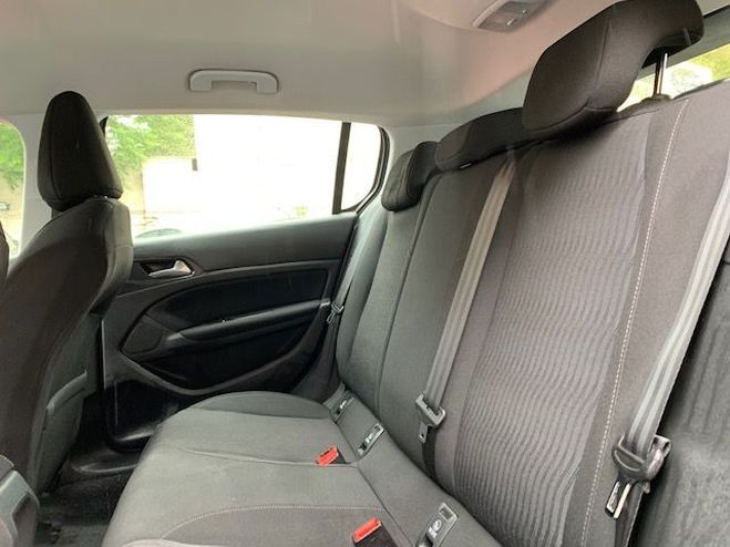 Peugeot 308 1.2 PURETECH 110CH ACTIVE S&S 5P GRIS C de 2017