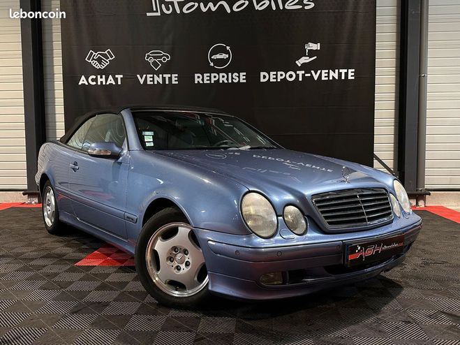 Mercedes Classe CLK Classe Cabriolet 320 3.2 V6 218cv Automa Bleu de 2000