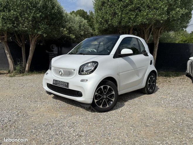 Smart Fortwo COUPE 71CH PASSION Blanc de 2015