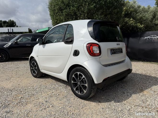 Smart Fortwo COUPE 71CH PASSION Blanc de 2015