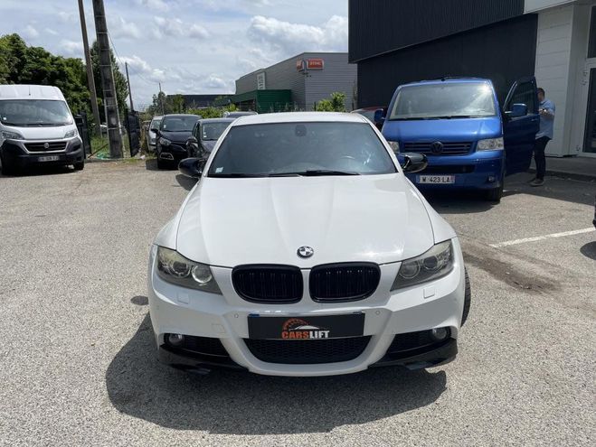 BMW Serie 3 330xi 3.0 372CH (e90) FRANAISE PACK M - Blanc Mtallis de 2009