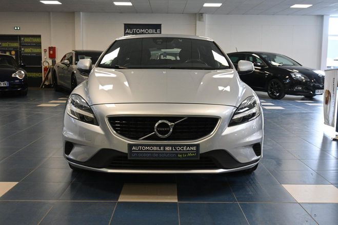 Volvo V40 D3 150 Geartronic 6 R-Design Gris de 2017