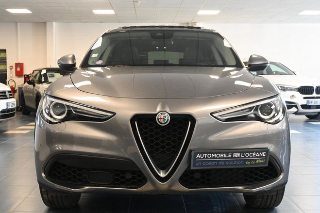 Alfa romeo Stelvio 2.0T 200 ch Q4 AT8 Lusso GRIS MEDIUM de 2018