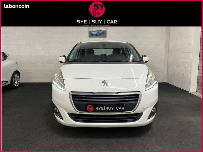 Peugeot 5008 generation-i 1.6 hdi 115 active Blanc de 2014