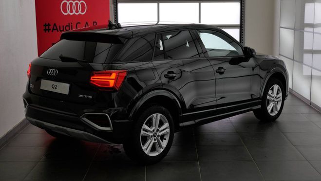 Audi Q2 35 TFSI 150 S tronic 7 Business Executiv NOIR MYTHIC METALLISE de 2024