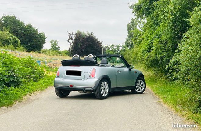 Mini Cooper Cabriolet de 2004 ? Phase 2 Gris de 2004