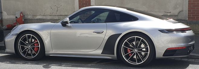 Porsche 911 CARRERA COUPE 992 4S 3.0i 450 PDK Gris-argent de 2019
