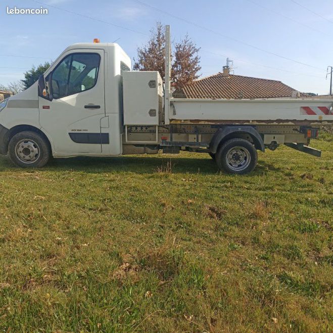Renault Master 15990 ht 2.3 dci 135cv benne coffre  de 2015