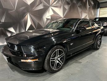  Voir détails -Ford Mustang COUPE 4.6 V8 305 CH à Aubire (63)