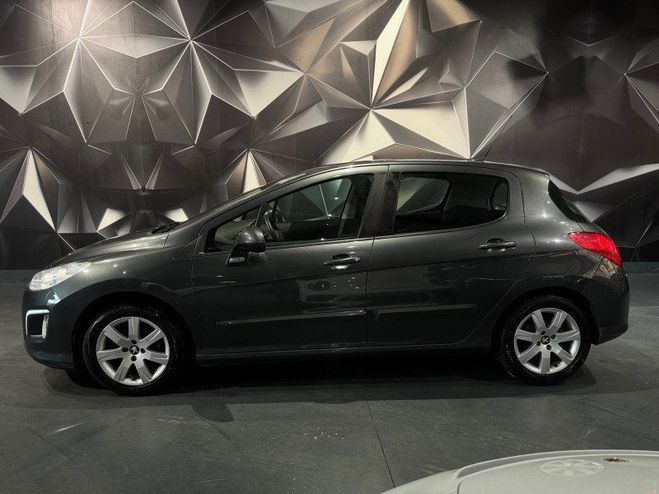 Peugeot 308 1.6 E-HDI112 FAP BUSINESS PACK 5P Gris F de 2011