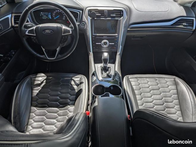 Ford Mondeo IV HYBRID 187 ch Vignale BVA Blanc de 2019