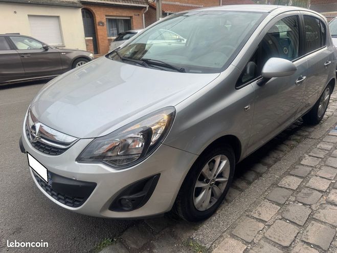Opel Corsa 1,3 CDTI 75CH 1e main Gris de 2015