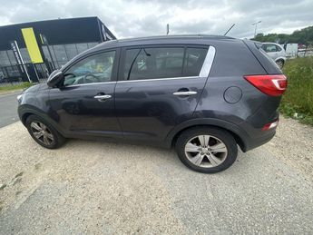  Voir détails -Kia Sportage 1.7 CRDI 115 PREMIUM ISG à Voreppe (38)