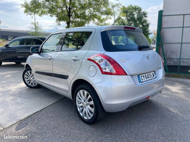 Suzuki Swift 1.2 VVT 94ch GLX 5P 4X4 46.900 Kms Gris de 2013