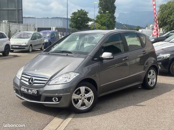 Mercedes Classe A 180 CDI 109 Avantgarde 5P Gris de 2012