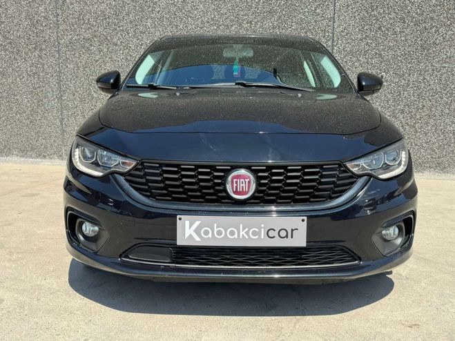 Fiat Tipo 1.6 MultiJet ECO Easy--CARPLAY-GPS-USB-G Noir Mtallis de 