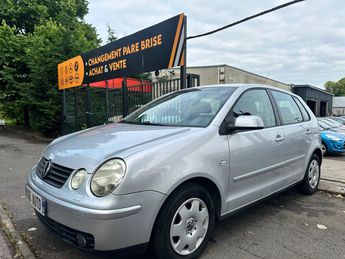  Voir détails -Volkswagen Polo IV 1.4 16S CONFORT BVA 5P à Aulnay-sous-Bois (93)