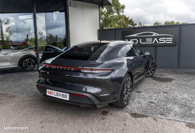 Porsche Taycan 476 avec batterie performance plus leasi Gris de 2022