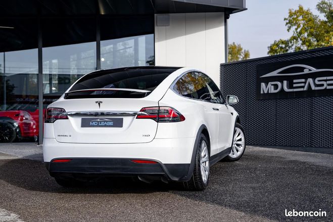 Tesla Model X modele Blanc de 2017