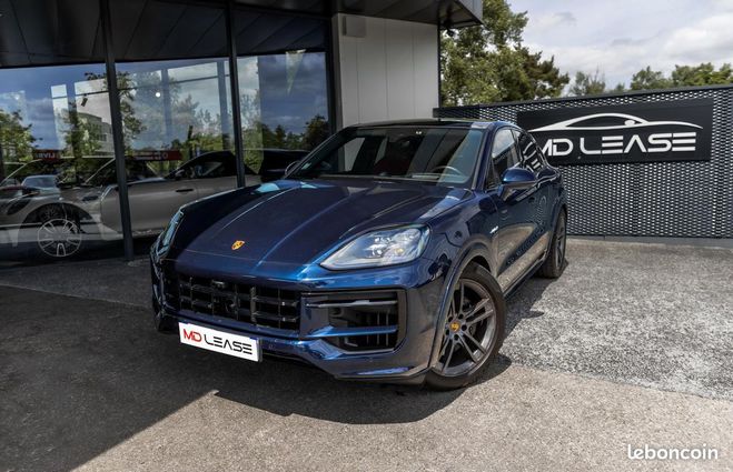 Porsche Cayenne coupe v6 e-hybrid 470 leasing 1115e-mois Bleu de 2023