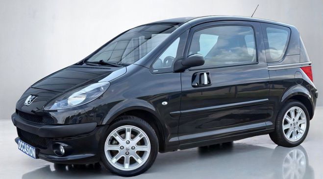 Peugeot 1007 1.6i 110ch (7 cv) 16V - BVM5 - 3 Portes  Noir de 2007