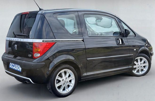 Peugeot 1007 1.6i 110ch (7 cv) 16V - BVM5 - 3 Portes  Noir de 2007
