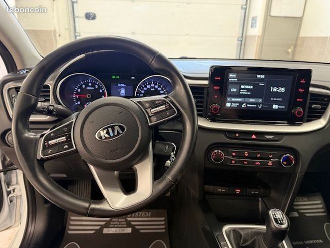Kia Ceed d ceed 1.0 t-gdi 120cv motion crit?air 1 BLANC de 2020