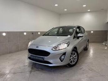  Voir détails -Ford Fiesta VI ESSENCE 85CV TITANIUM 5P CRIT AIR 1 C à  La Buisse (38)