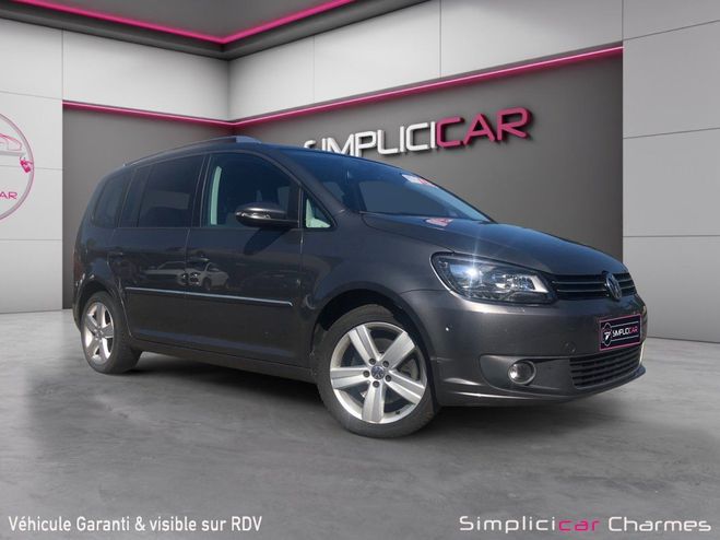 Volkswagen Touran 1.4 TSI 140 Carat DSG7 Pneus neufs garan Gris de 2014
