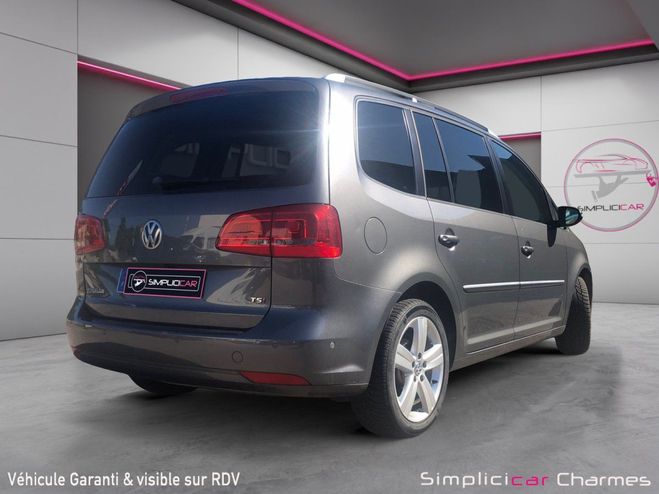 Volkswagen Touran 1.4 TSI 140 Carat DSG7 Pneus neufs garan Gris de 2014