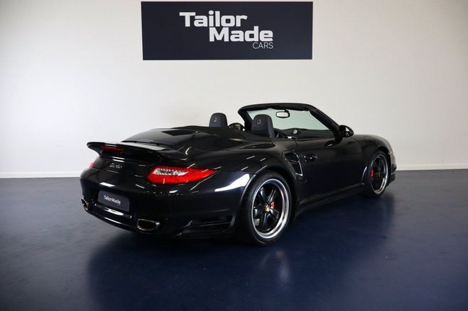 Porsche 911 turbo cabriolet  de 2010