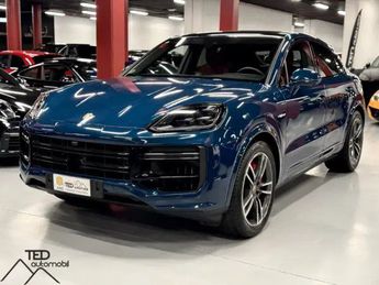  Voir détails -Porsche Cayenne Turbo E-Hybrid 739cv 2024 à Encamp (99)