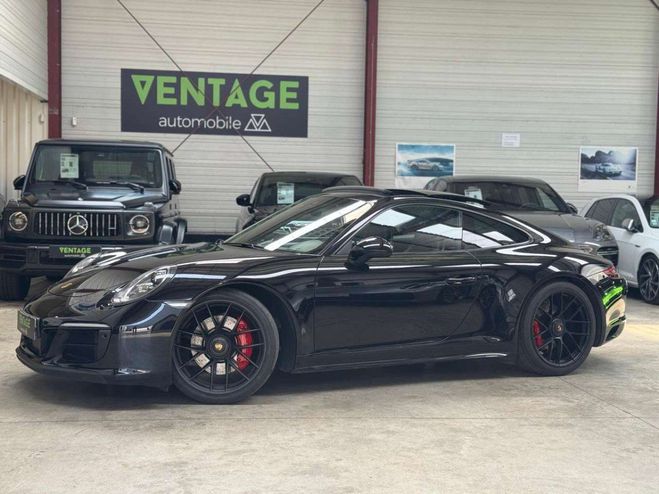 Porsche 911 Carrera 4 Coup 3.0i 450 GTS PDK Noir de 2019