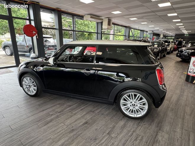 Mini Cooper 136Ch BVA 13 813Km 220,18E-Mois  de 2015