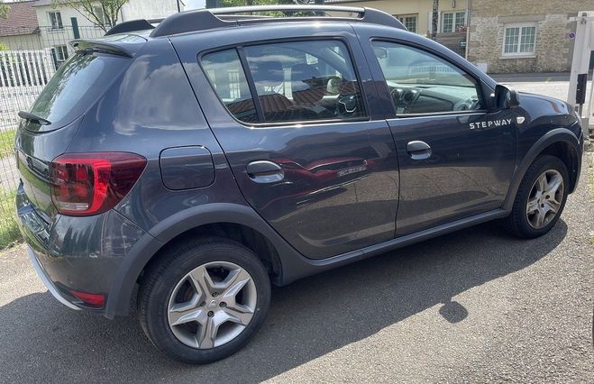 Dacia Sandero 1.5 BLUE DCI 95CH STEPWAY Gris F de 2019