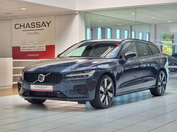  Voir détails -Volvo V60 II (2) T6 AWD HYBRIDE RECHARGEABLE 253 C à Tours (37)