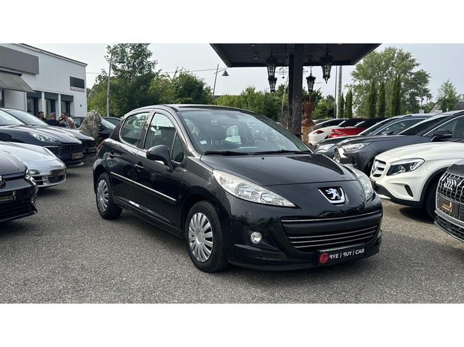 Peugeot 207 1.4i 16V Premium BOITE AUTOMATIQUE - GAR Noir de 2010
