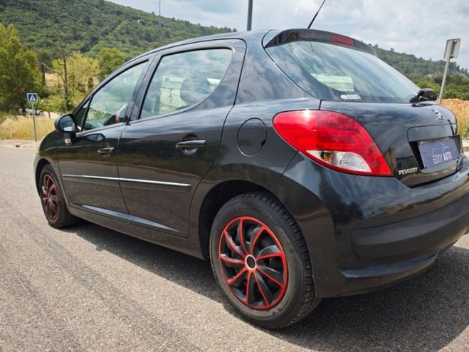 Peugeot 207 1.4 hdi Noire de 2011