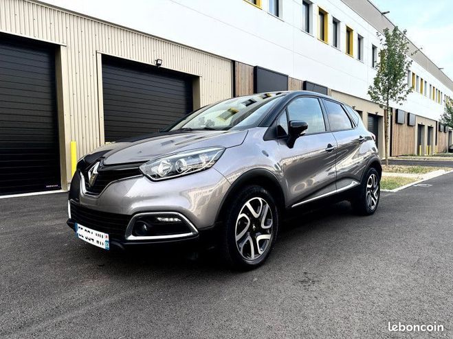 Renault Captur 0.9 TCE 90CH INTENS EXCELLENT TAT Gris de 2016