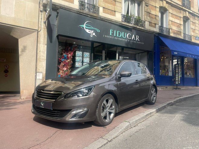 Peugeot 308 II 1.6 BlueHDi 115ch Allure INC. de 2015