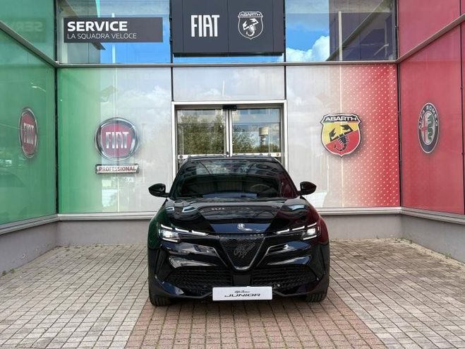 Alfa romeo Junior Elettrica 156ch Techno Noir Tortona Pastel de 2025