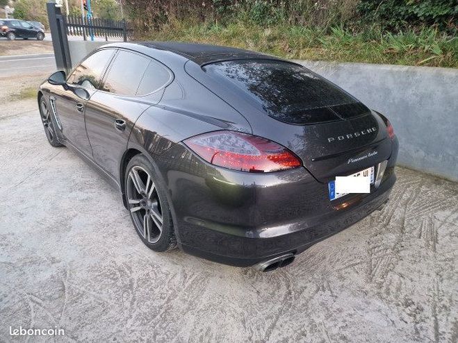 Porsche Panamera TURBO 4 500 CV Gris de 2011