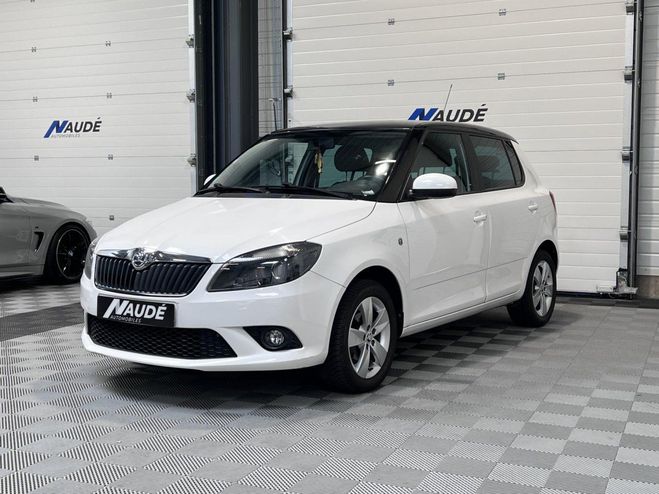 Skoda Fabia 1.2i 60 CH TOUR DE FRANCE BLANC de 2014